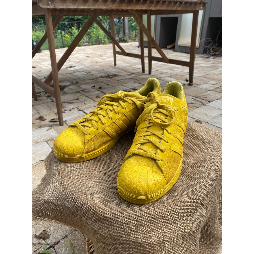 Yellow Adidas Superstar Suede Shell Toe Monochromatic AQ4167 Size 12 Mens